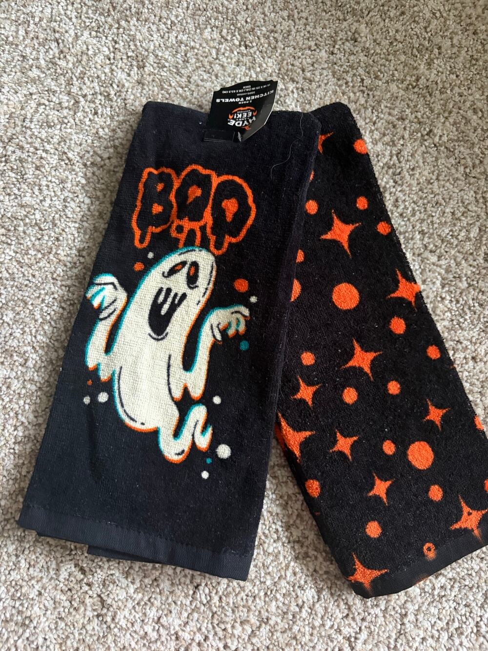 NWT Halloween ghost towels
